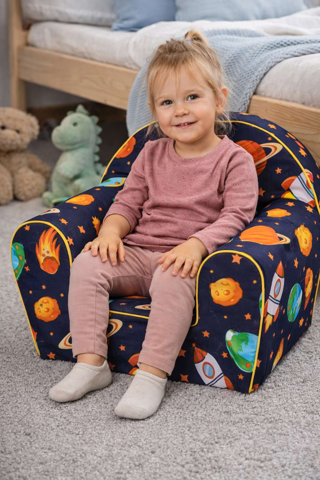 fotel-dzieciecy-z-pianki-4