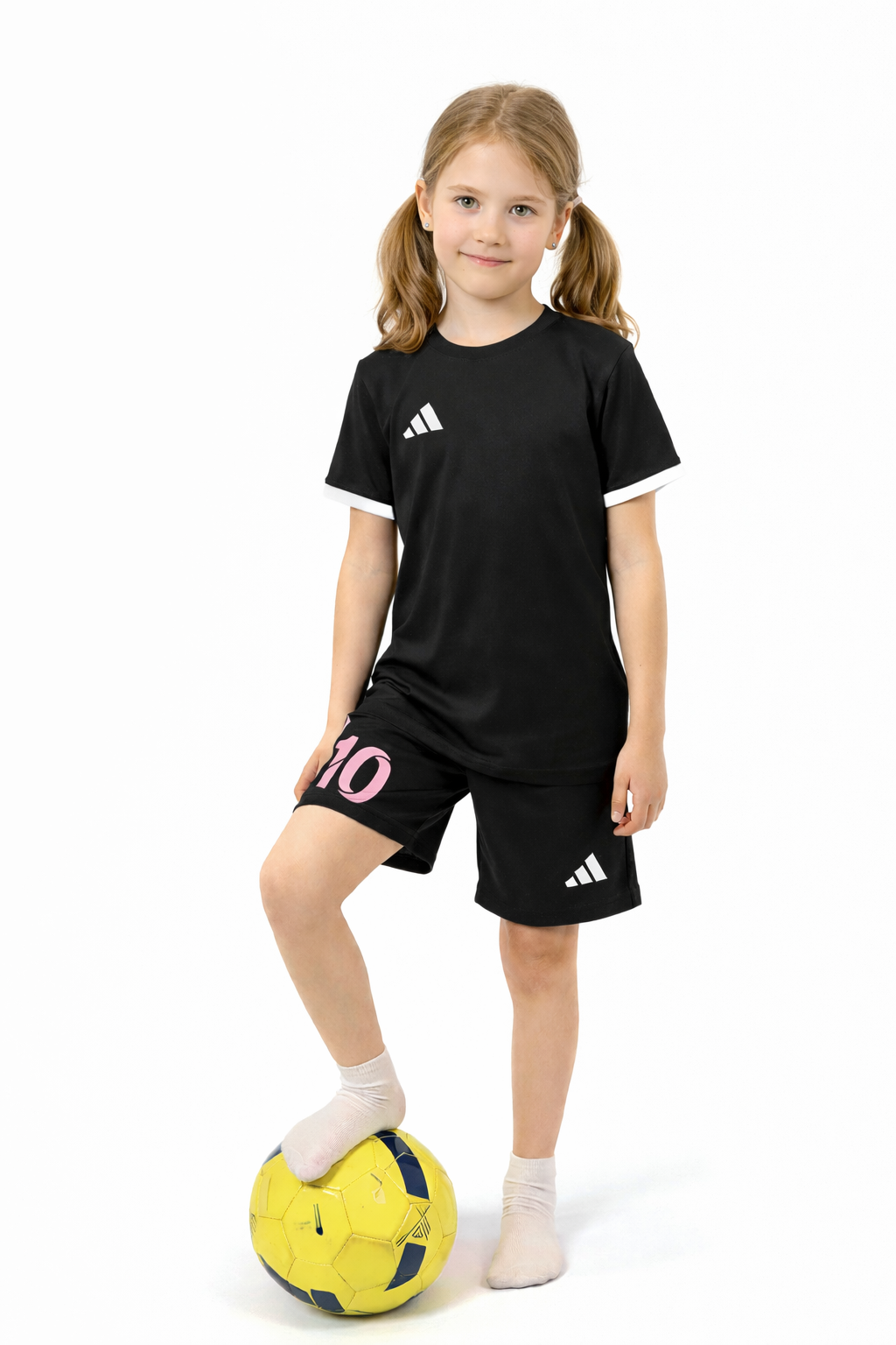 stroj-pilkarski-adidas-dziewczynka-chlopiec-wlasny-napis-jpg